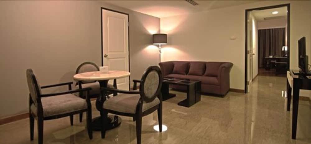 Hotel Diradja Jakarta Luaran gambar