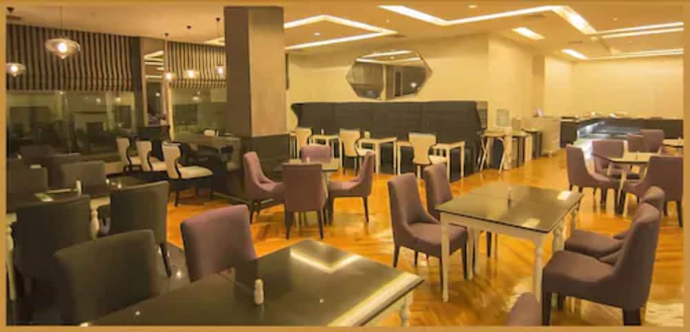 Hotel Diradja Jakarta Luaran gambar