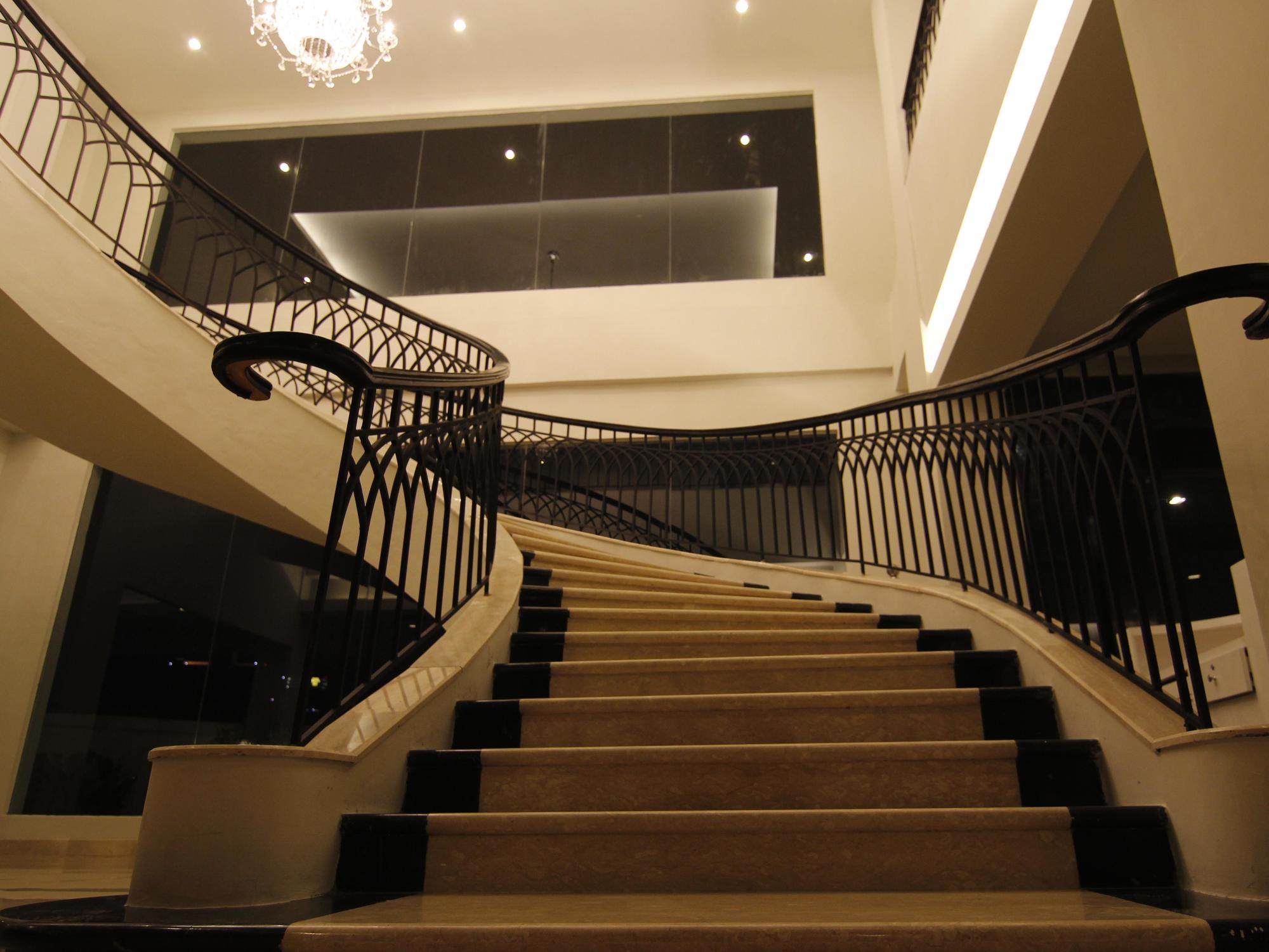 Hotel Diradja Jakarta Luaran gambar