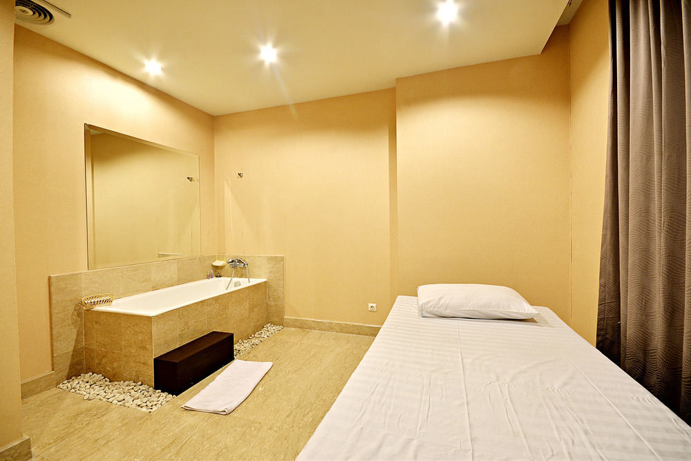 Hotel Diradja Jakarta Luaran gambar